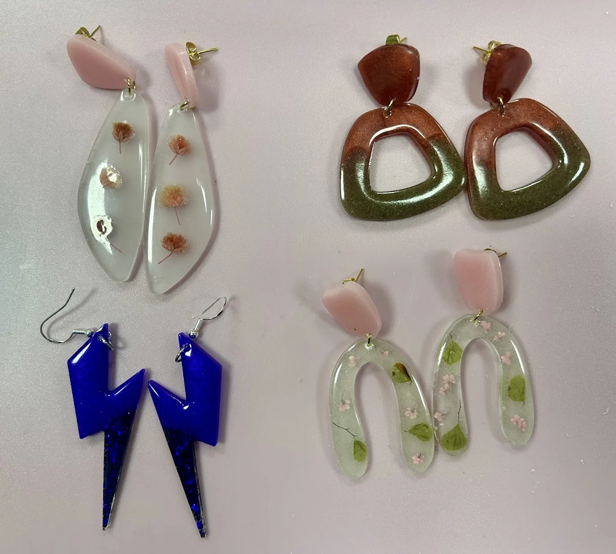 Aya Joyas & Vino