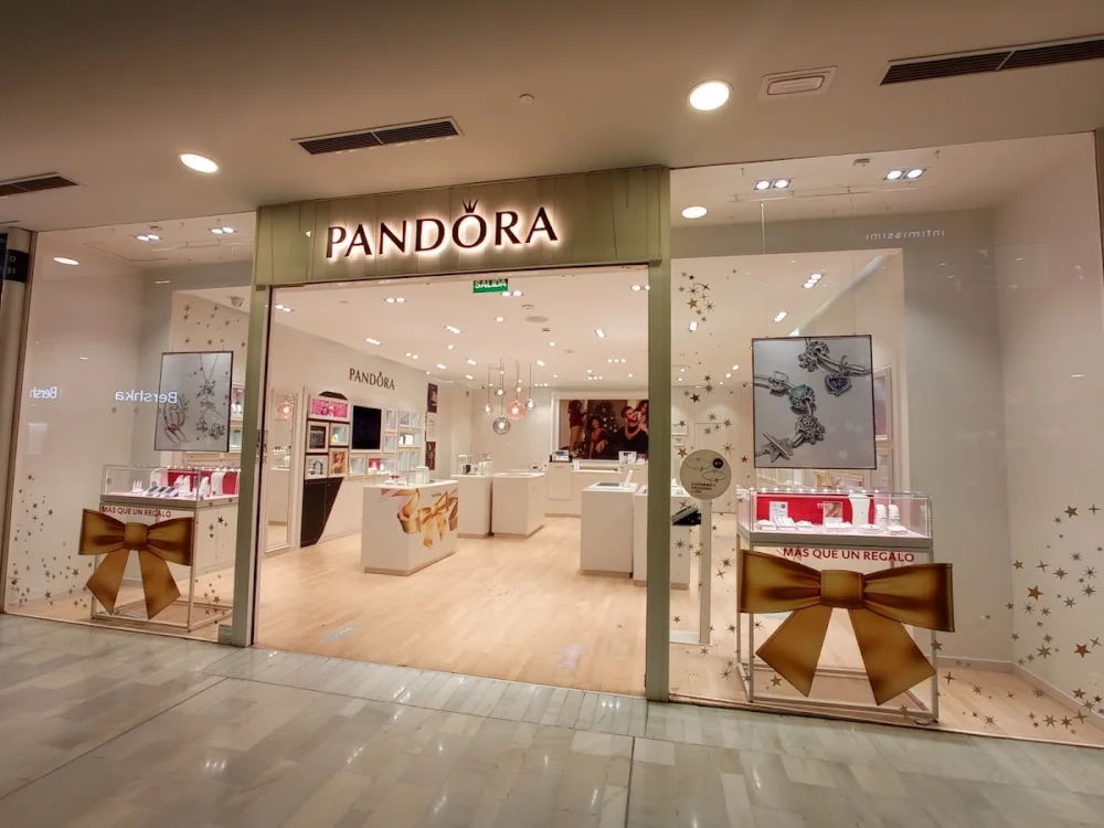 BOUTIQUE PANDORA C.C. LA VAGUADA