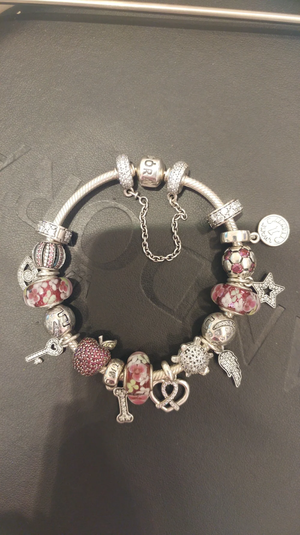 BOUTIQUE PANDORA C.C. MAX CENTER - 4