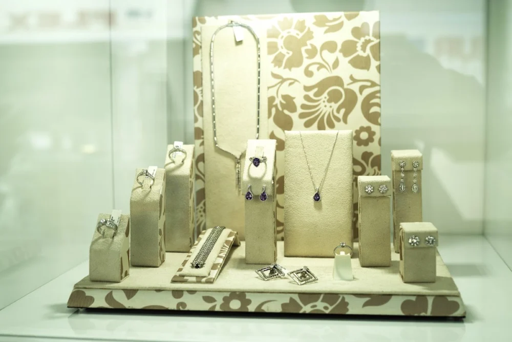El Rubí Joyeros - Anillos de Compromiso y Alianzas de Boda