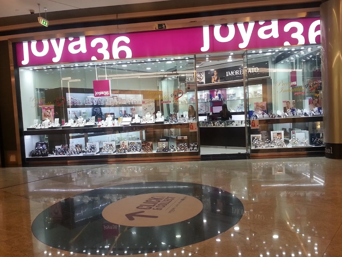 Joya 36 (Centro Comercial Marineda City)
