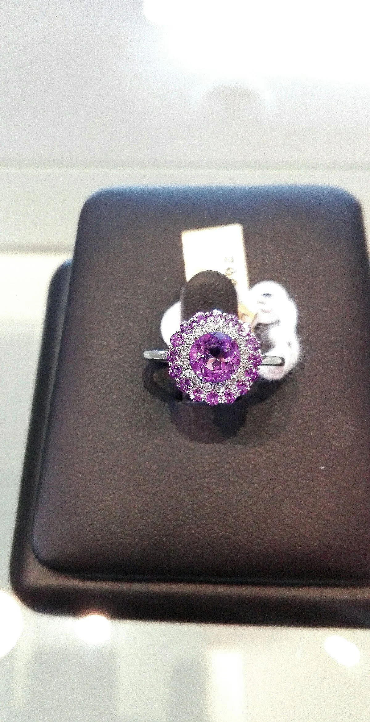 Joyería Caravaca, Chavo - 3