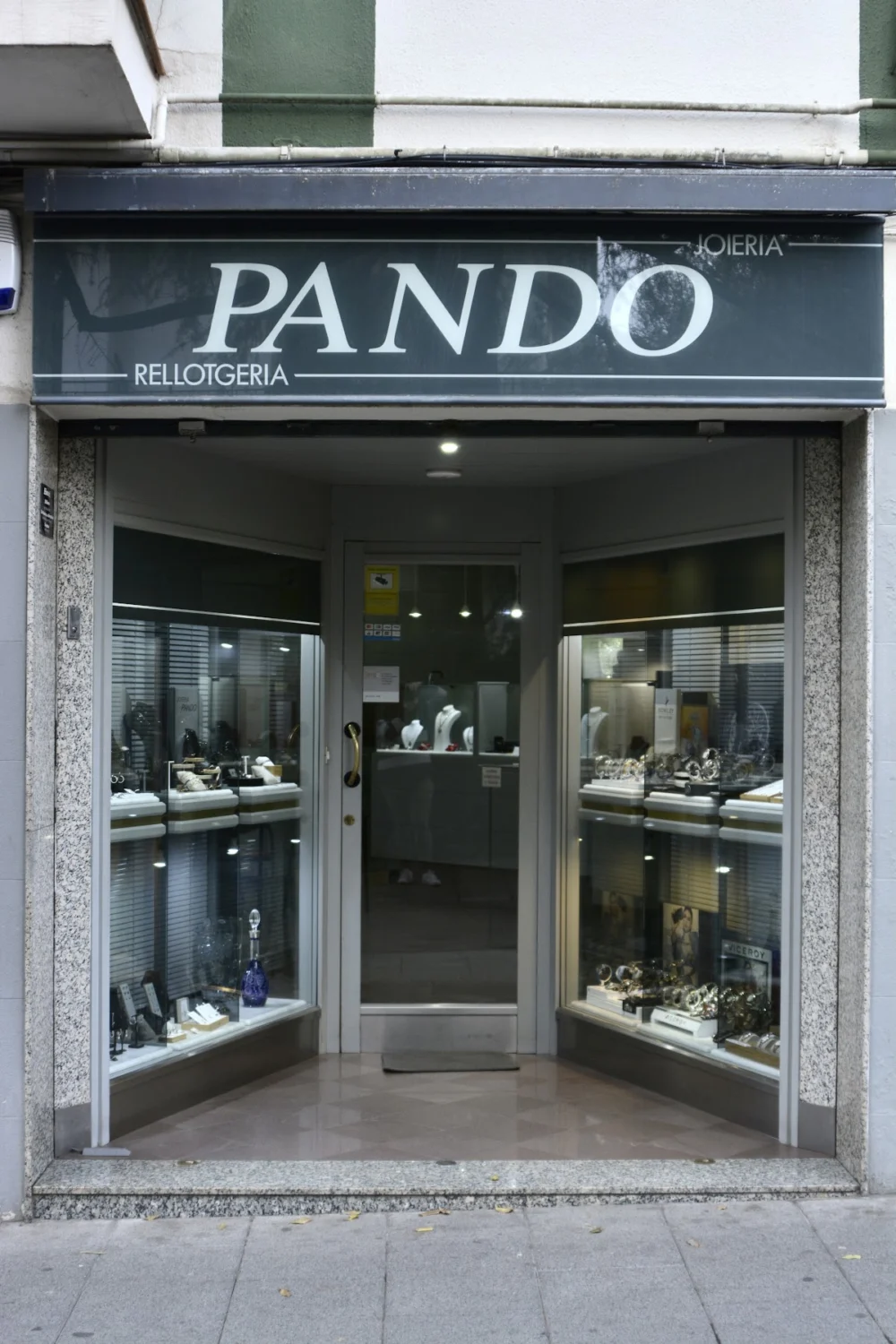 Joyería PANDO