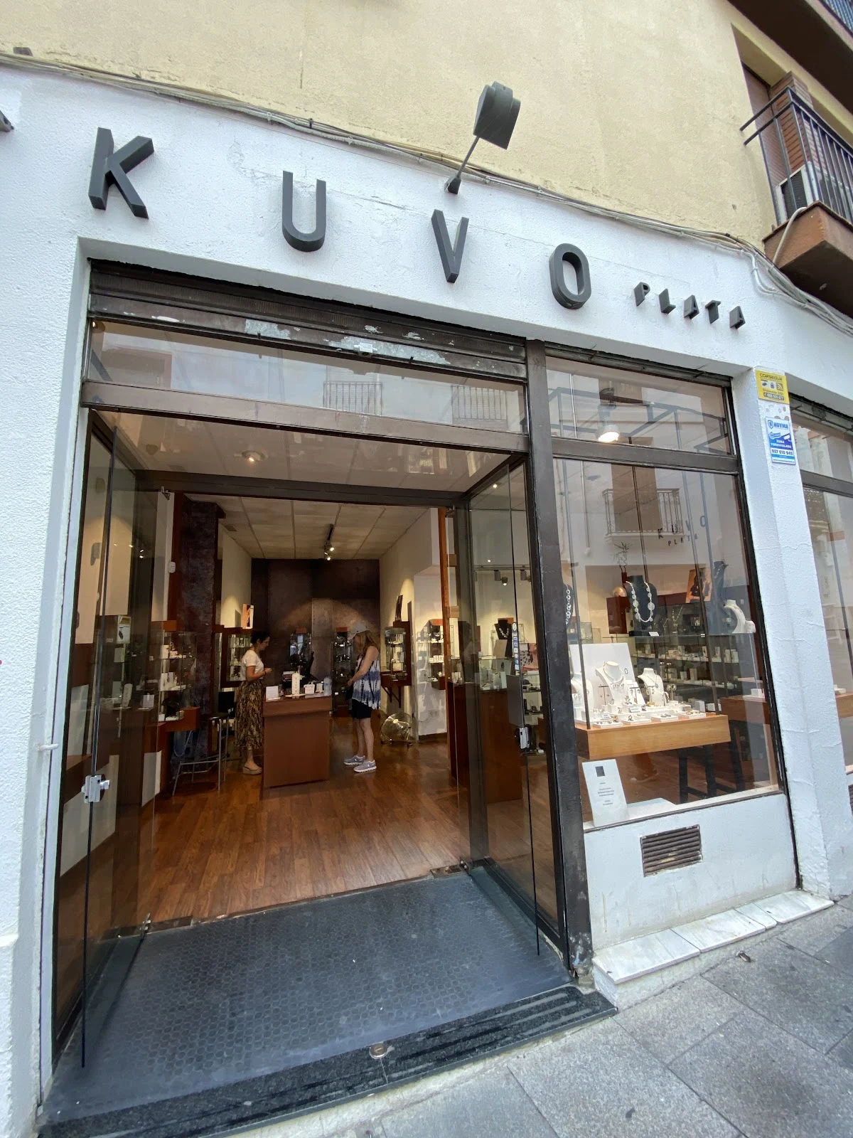 KUVO PLATA-JOYERÍA
