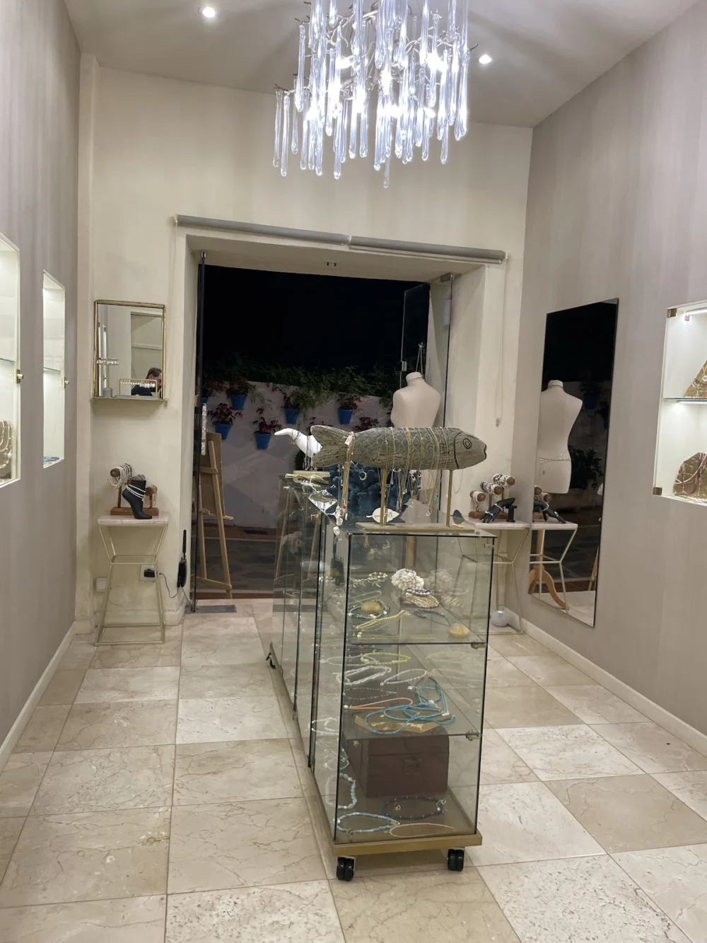 L'ESSENZIALE JEWELRY - 3