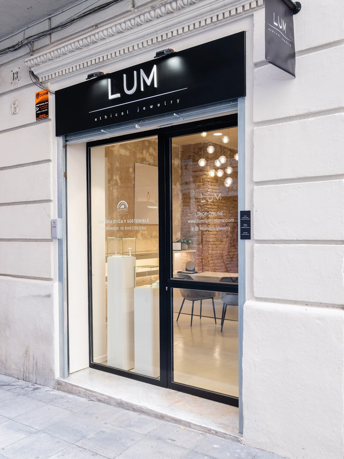 LUM Ethical Jewelry - Joyería Barcelona