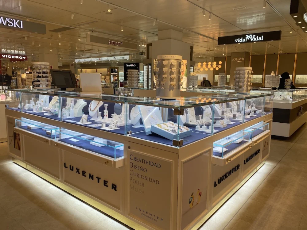 Luxenter - El Corte Inglés Girona - 3