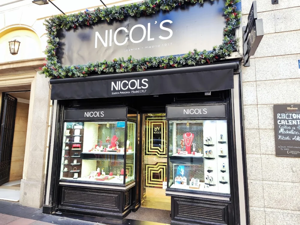 Nicols Joyeros - Anillos de Compromiso Diamantes Naturales