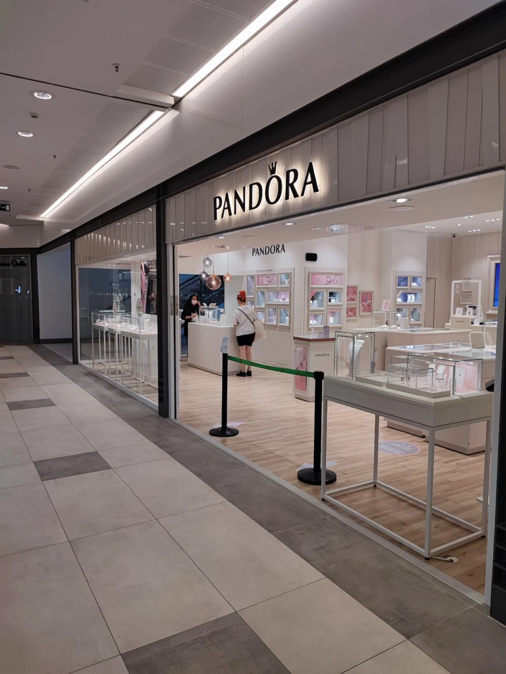 PANDORA