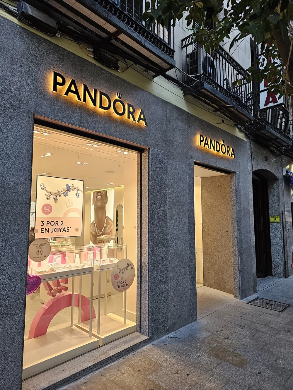 PANDORA FUENCARRAL