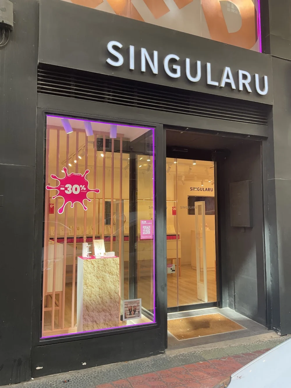 SINGULARU - 5