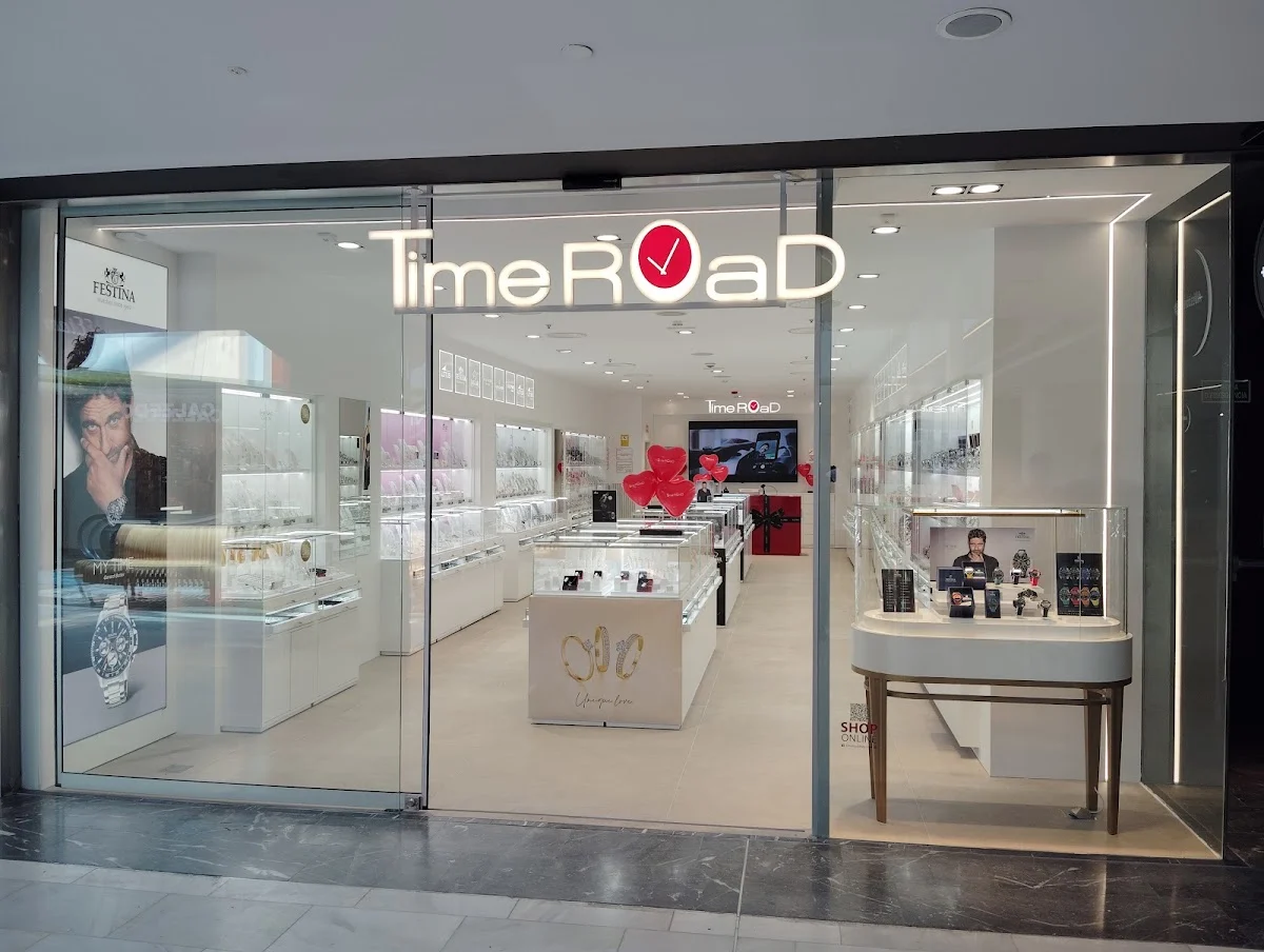 Time Road - C.C. Glòries Westfield - 4